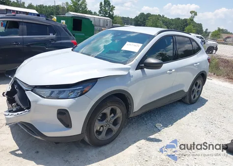 2025 Ford Escape St-Line from USA, damaged, VIN 1FMCU0MN2SUA33998